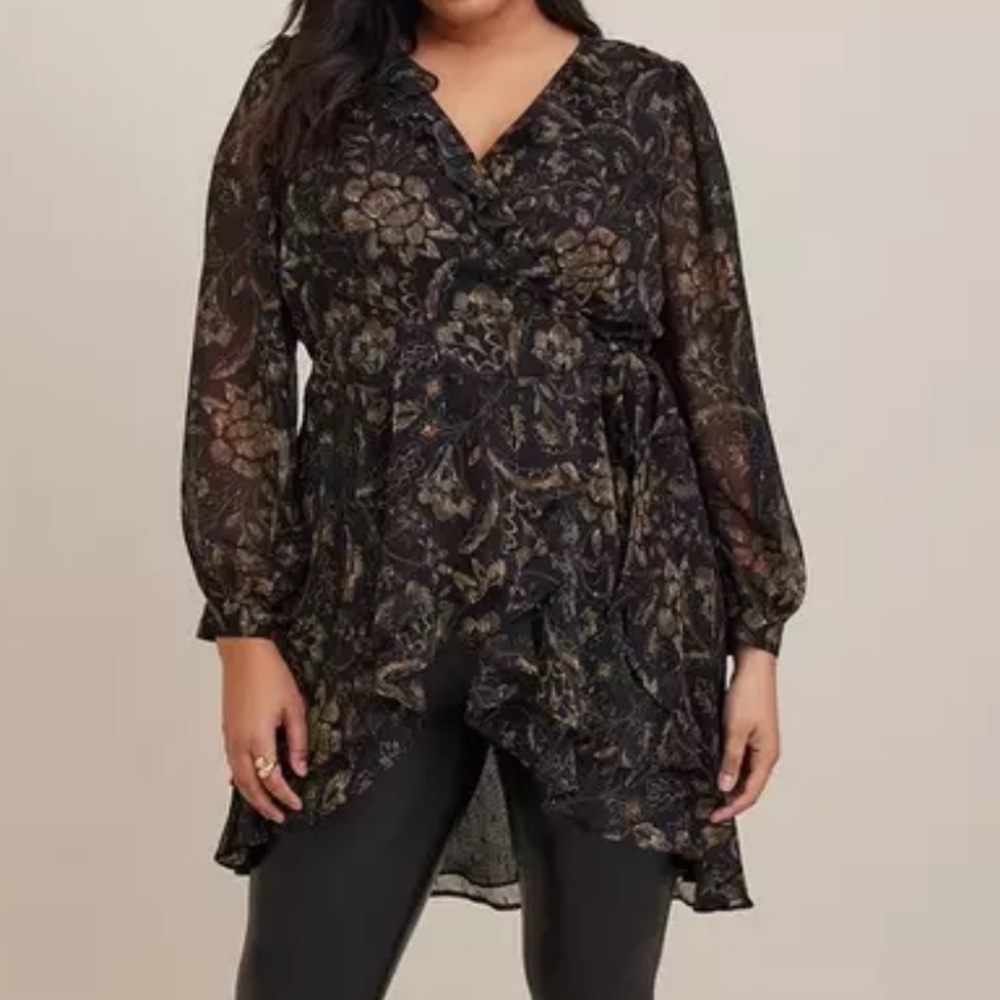Torrid Floral Black Chiffon Layered Tie-Front Surplice Tunic Blouse Size 10